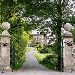 https://the-junior-suite-ballea-castle.corkhotel.net