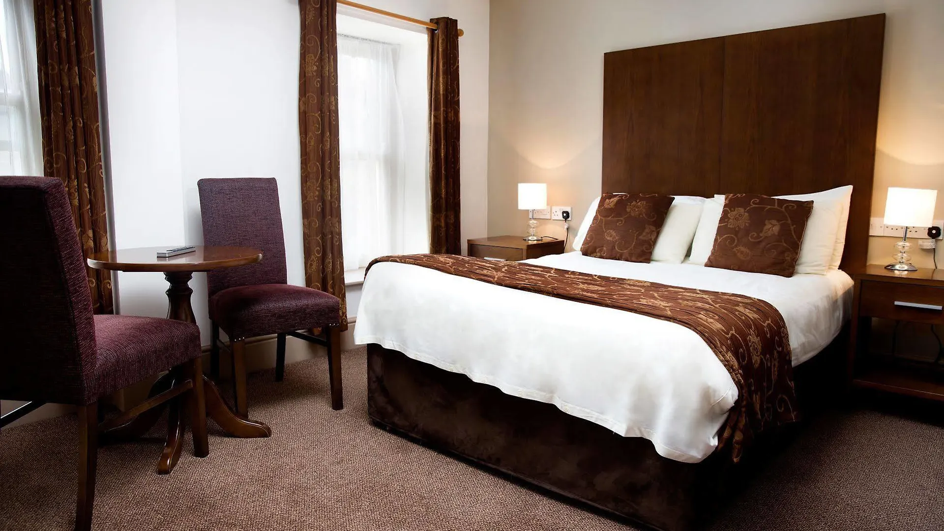 The Gateway Hotel Swinford 3*,