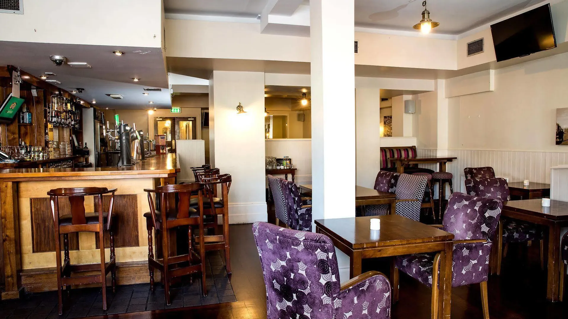 The Gateway Hotel Swinford
